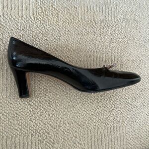 Vintage Ferragamo heels